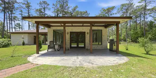 307 Crows Nest Road