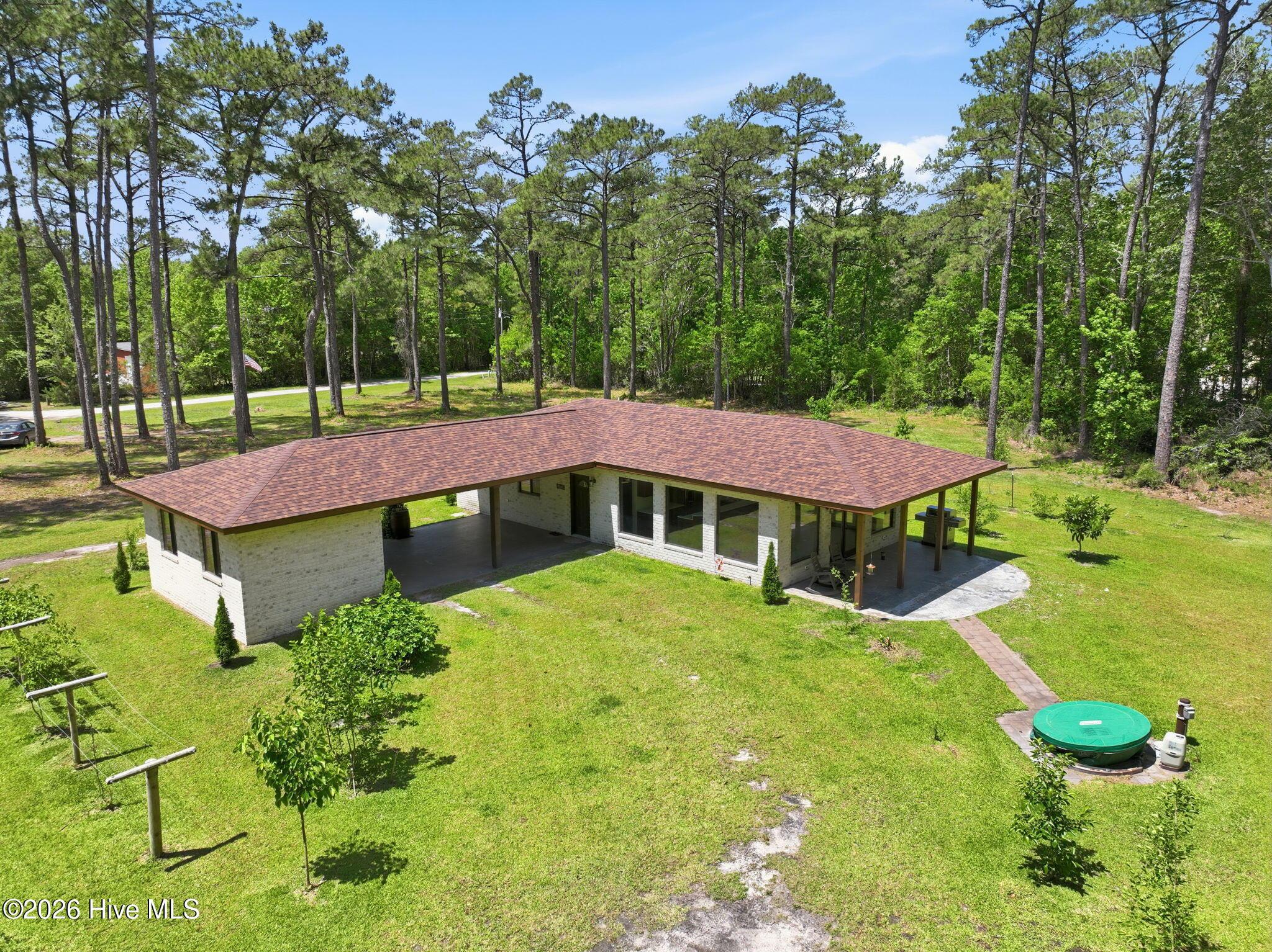 Image 3: 11-web-or-mls-307 Crows Nest Rd 011