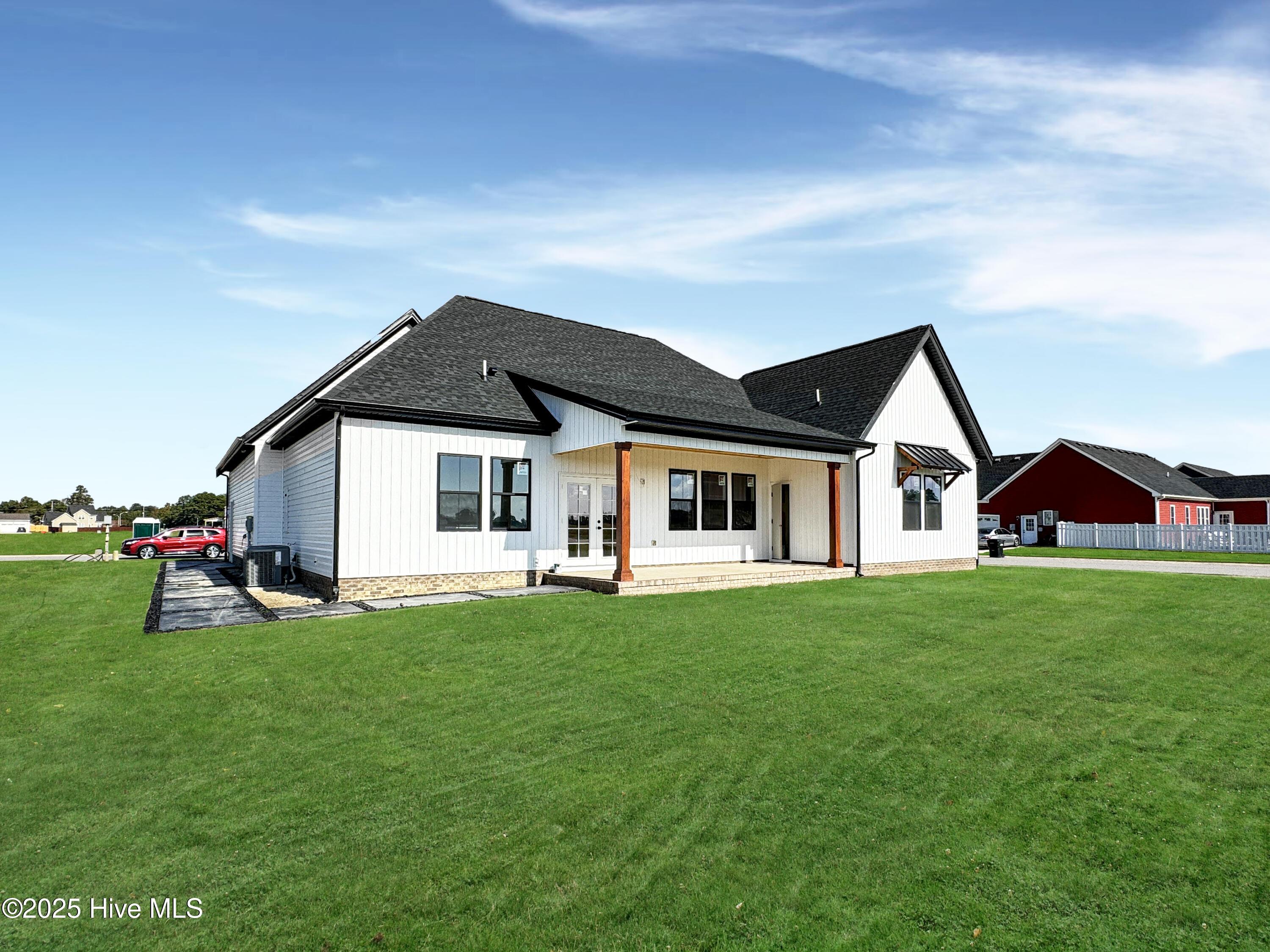 Image 4: Rear Angled