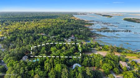 200 Oyster Bay Lane