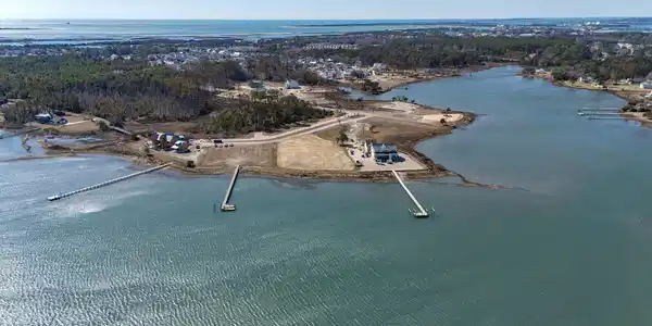 Image 3: DAVIS BAY UPDATE (7)