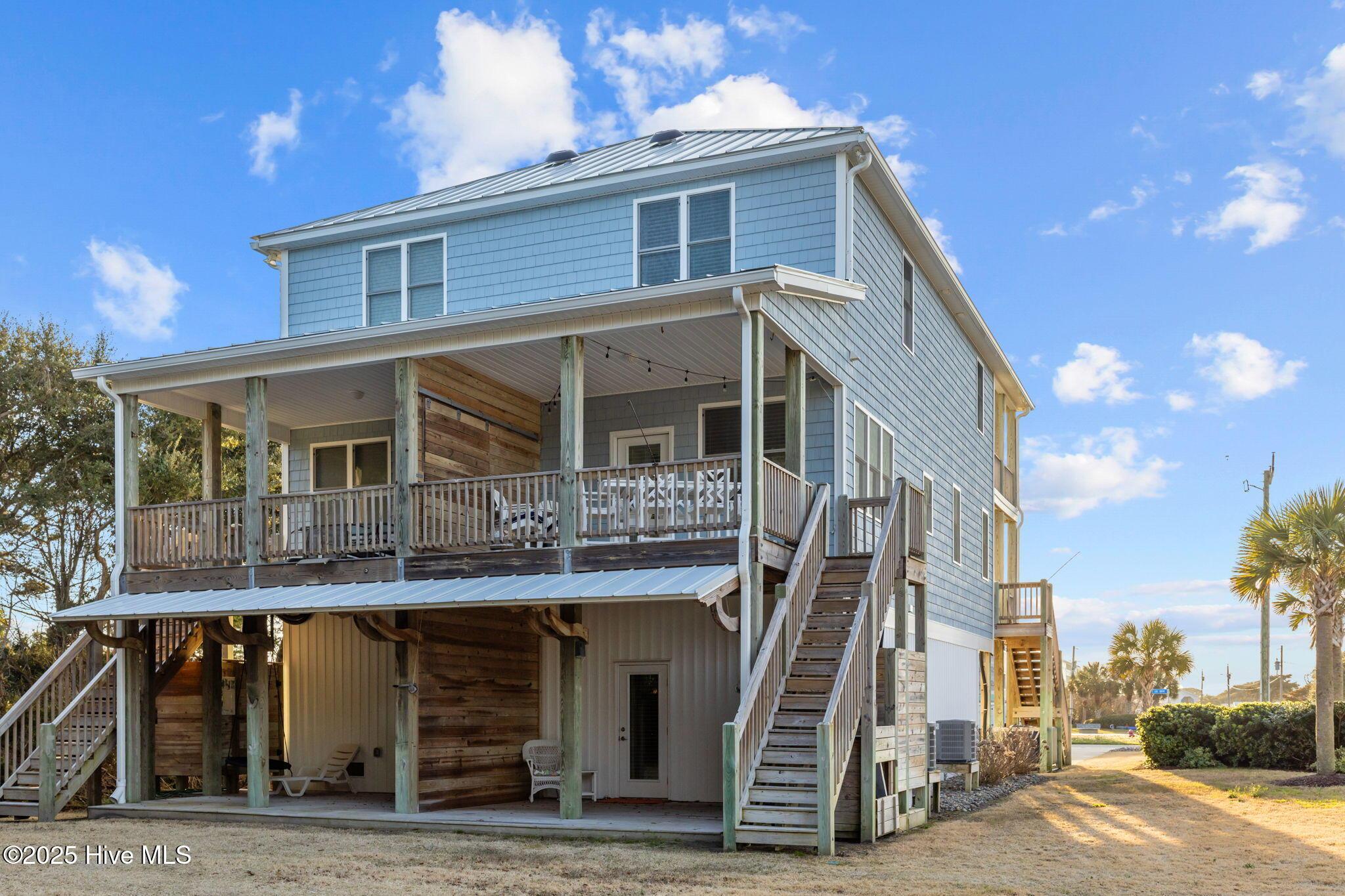 Image 3: Rear Elevation