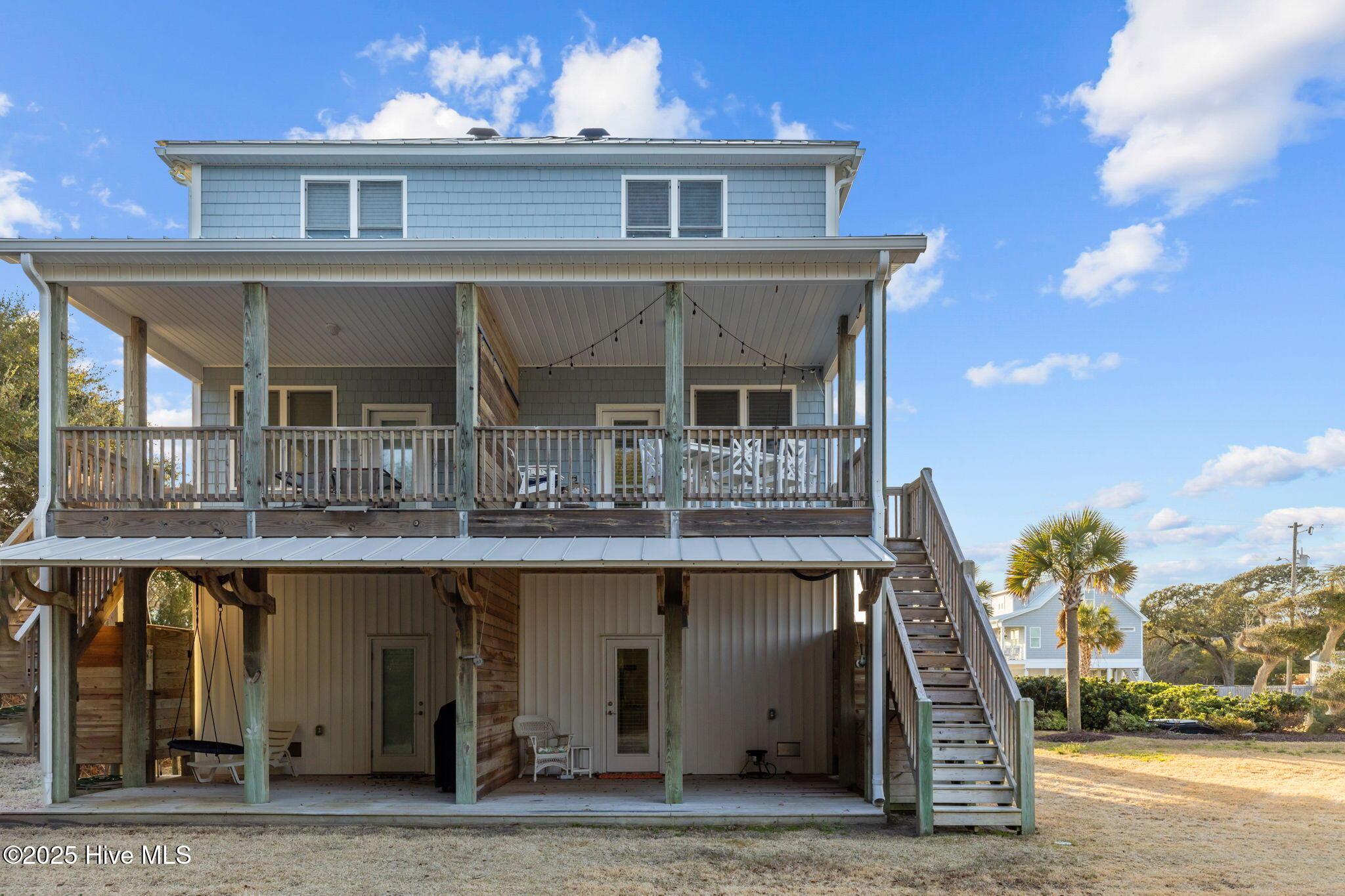 Image 4: Rear Elevation