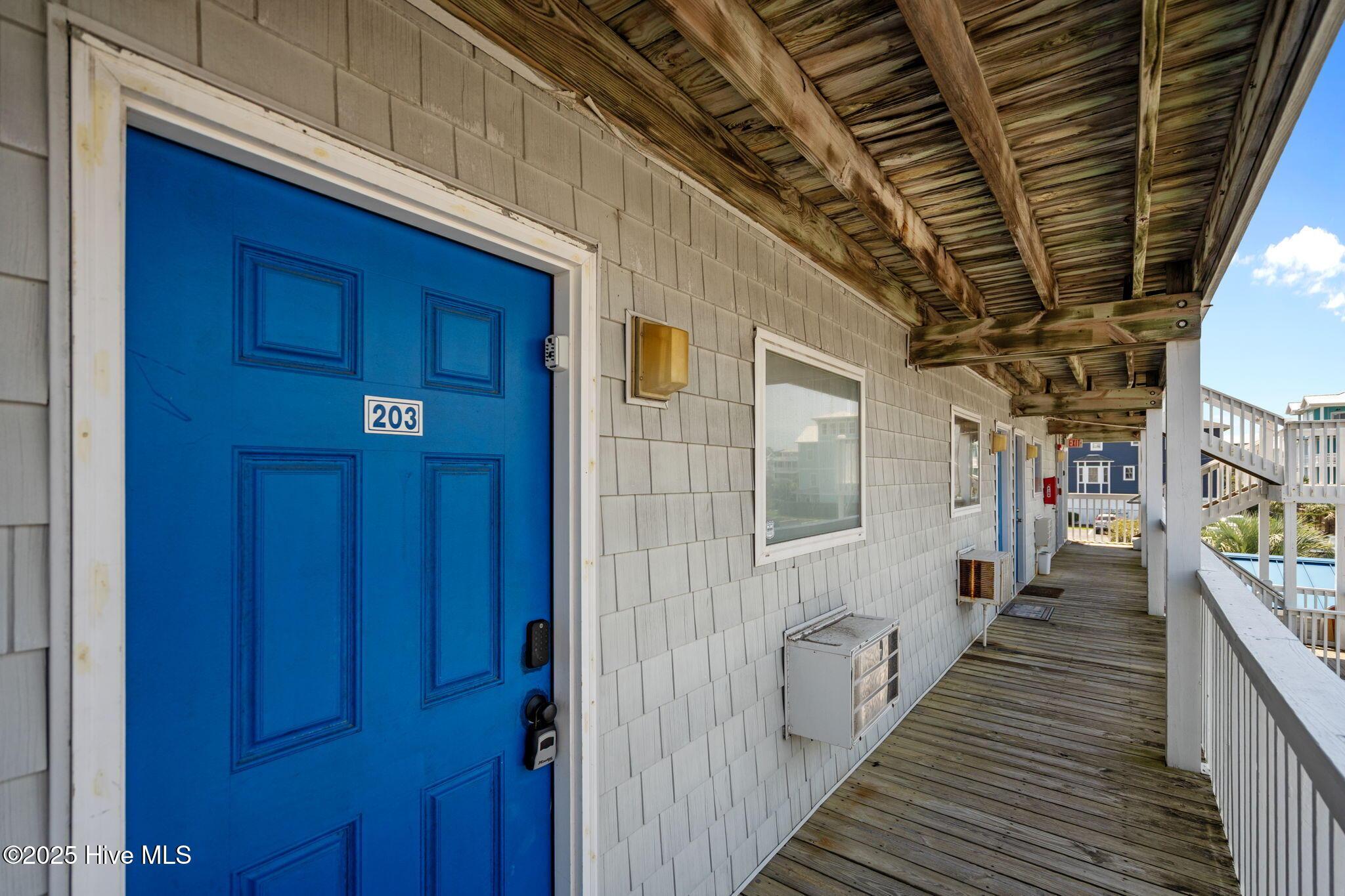 Image 4: 28-web-or-mls-DSC01292