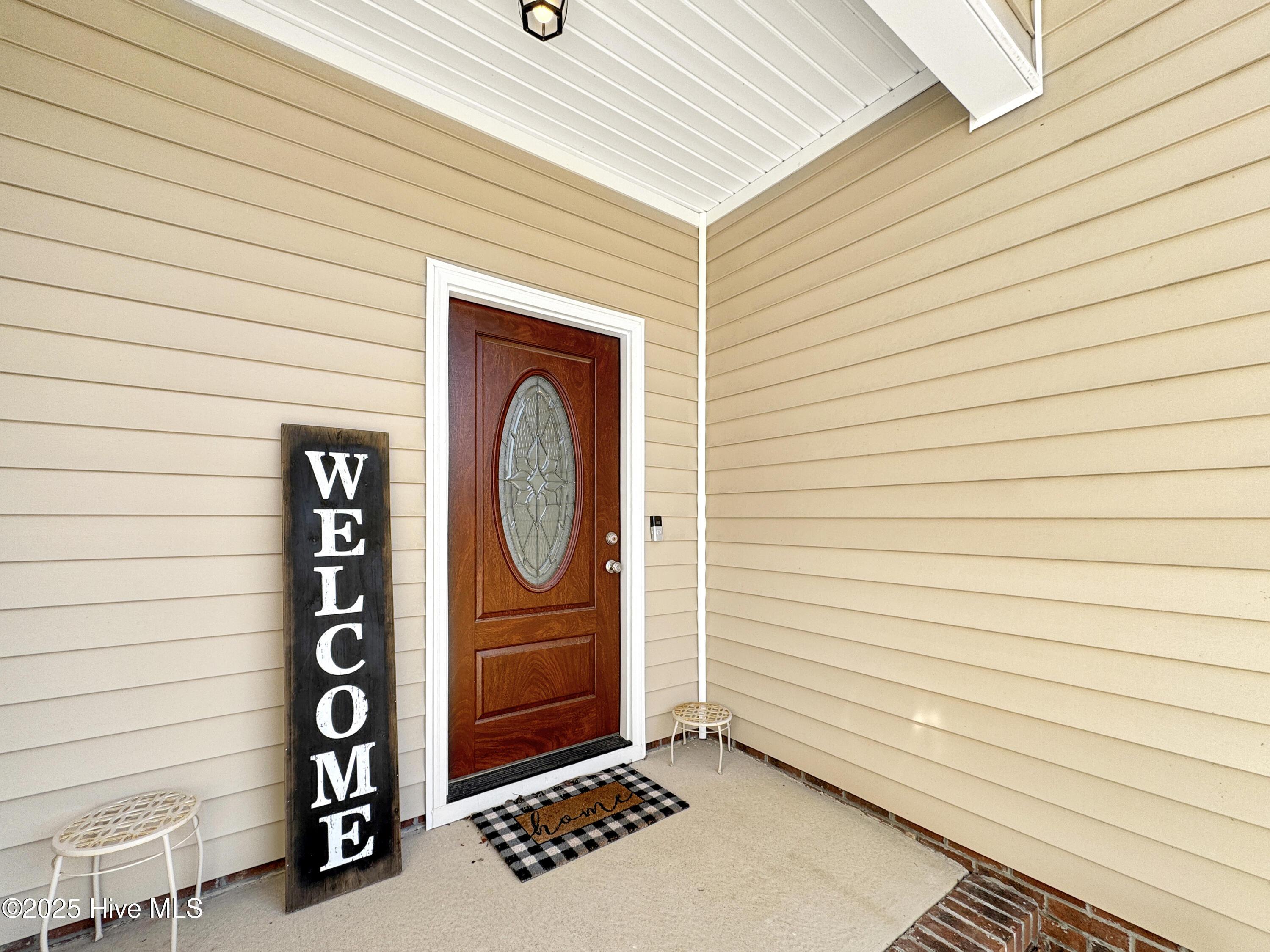 Image 4: Front Porch