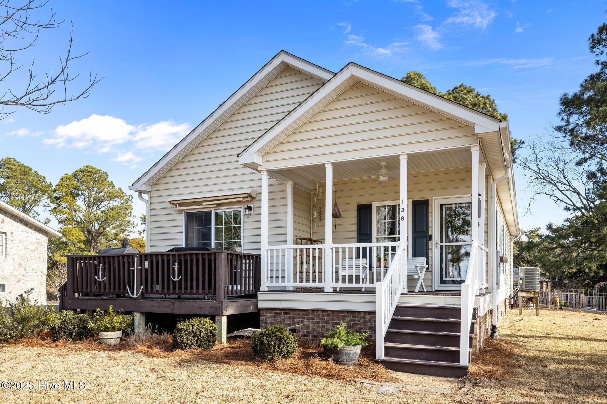 Image 2: 2-web-or-mls-1S3A7299