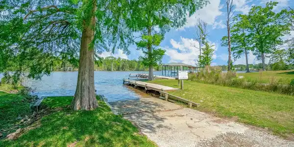 Image 3: Community Boat Ramp