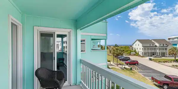 Image 3: Covered deck with ocean view