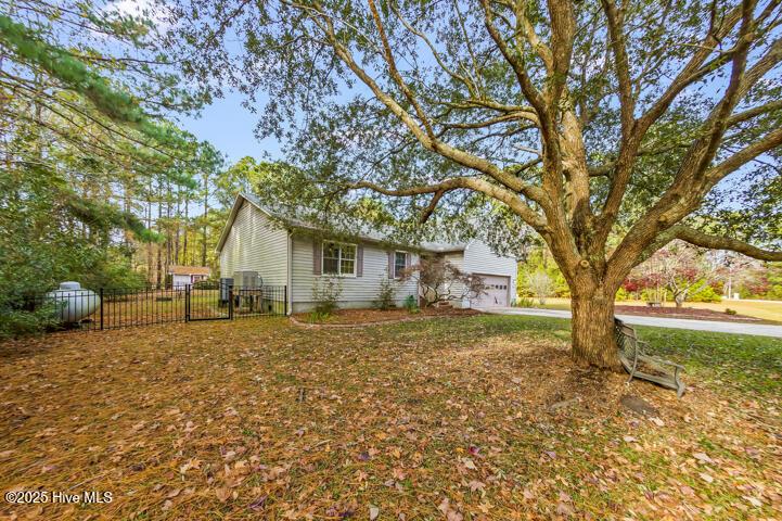 Image 3: View from street