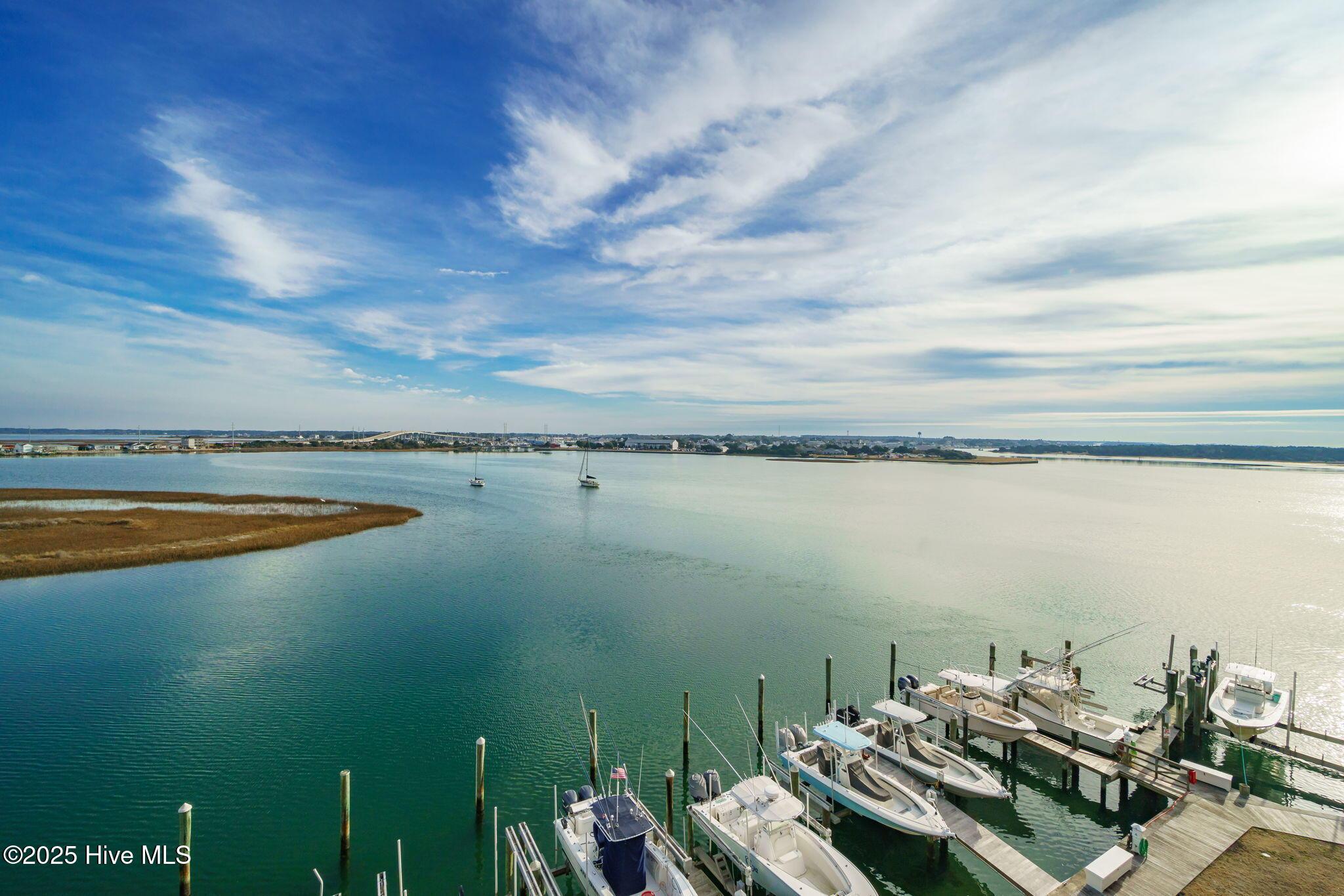 Image 3: Epic views from porch