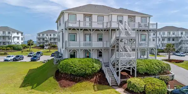 2901 Pointe West Drive Unit A1