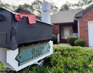 9402 Short Putt Court