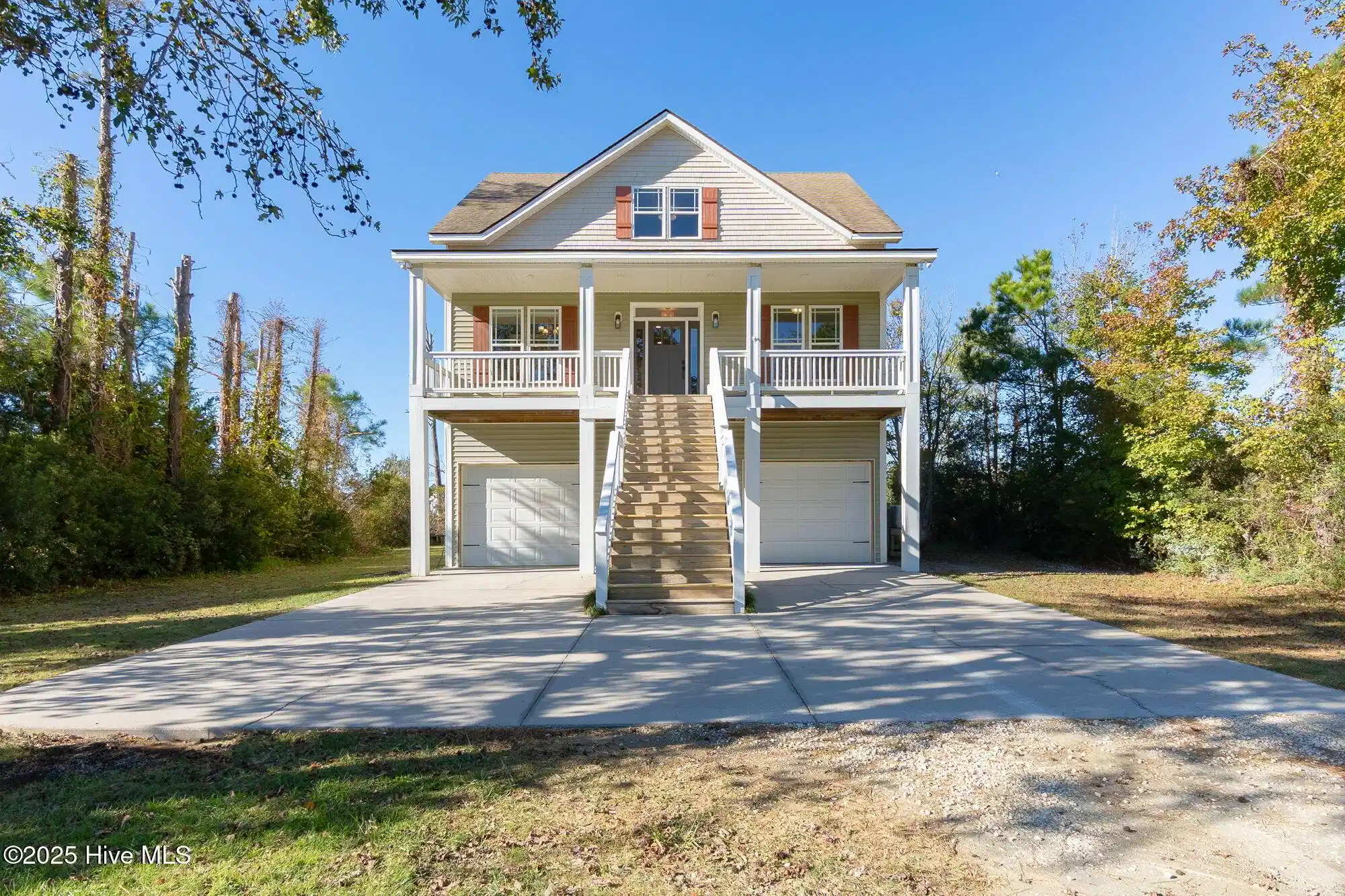 Image 1: 306 Joan Ct.