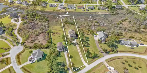 Image 4: 8-DJI_20251019123905_0021_D-Edit