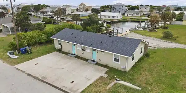 100 E Bogue Sound Drive