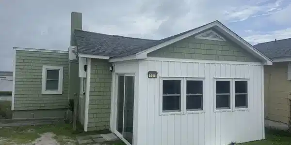 121 Cedar Point Boulevard