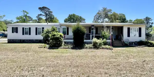 Image 3: 2951 Dave Ray St