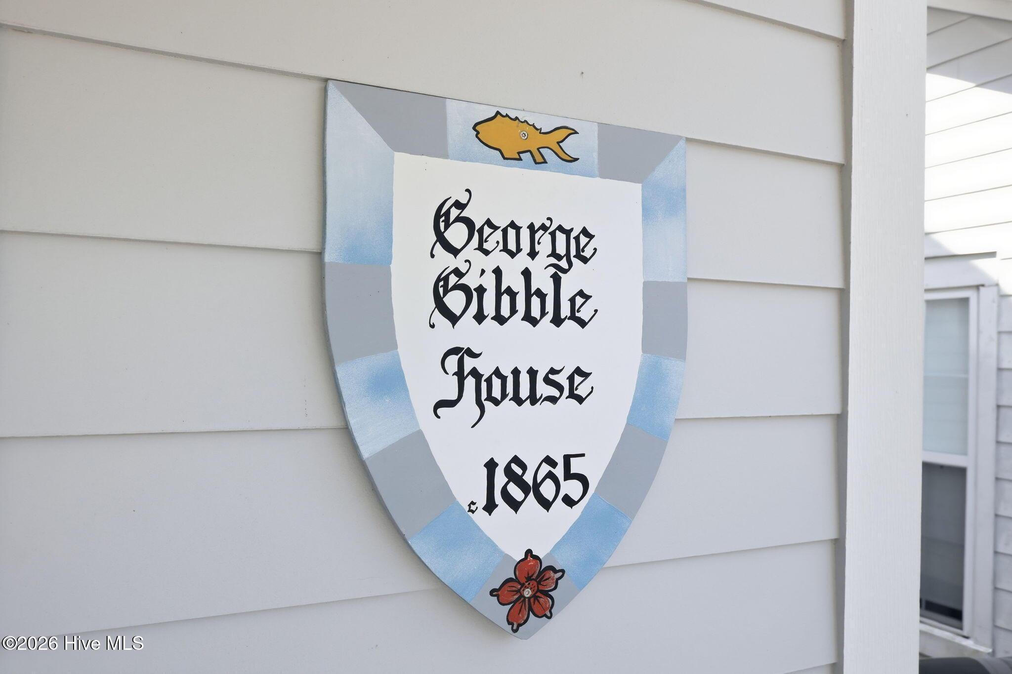 Image 2: Historic Plaqued Home