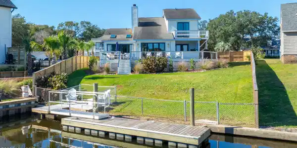 212 Teakwood Drive