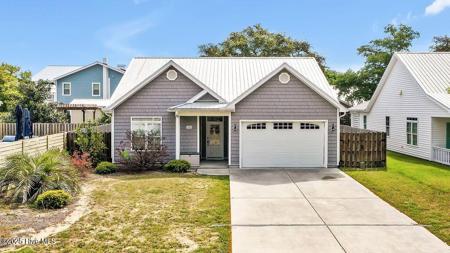 102 SW 8th Street