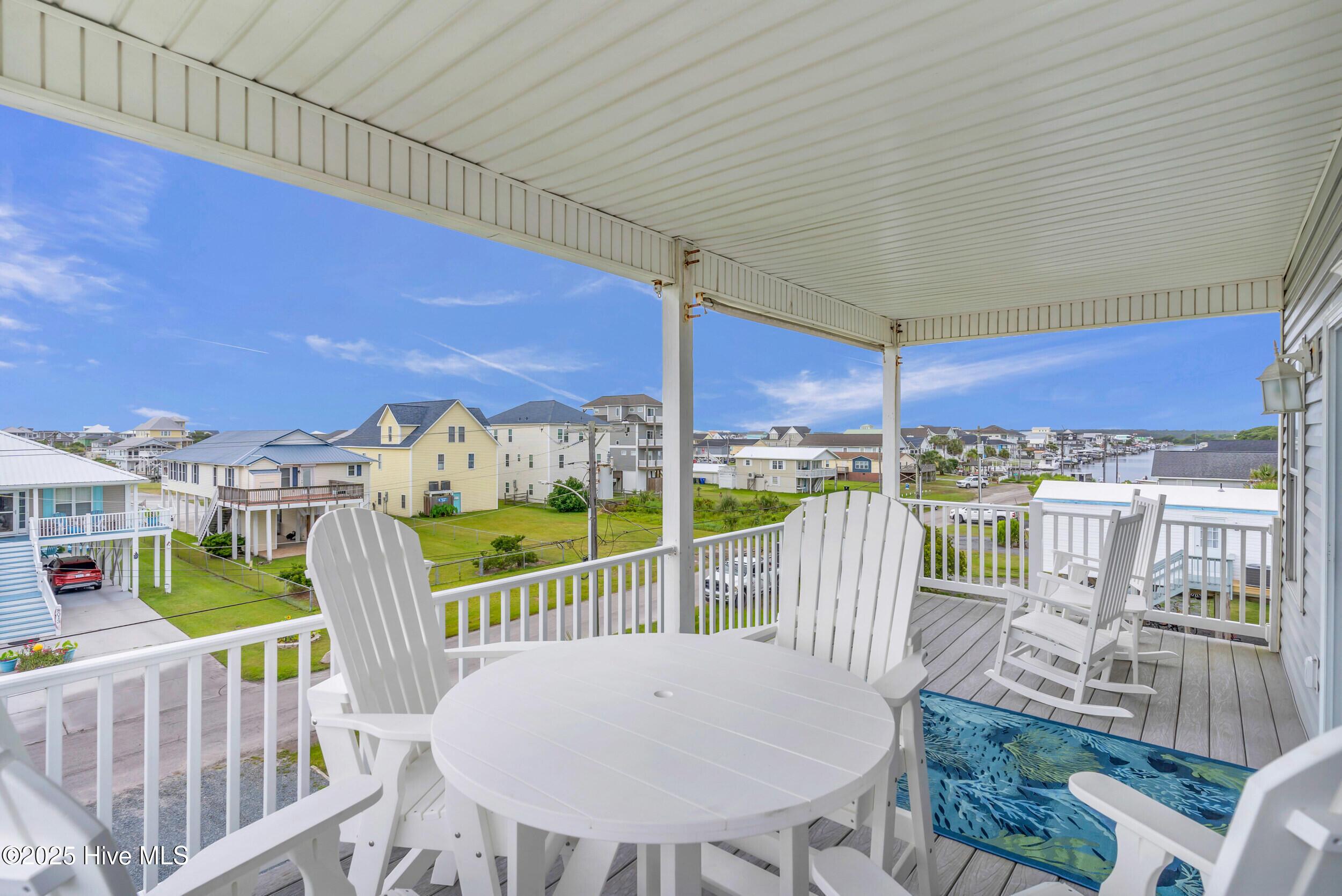 Image 4: 8014 8th st-00010