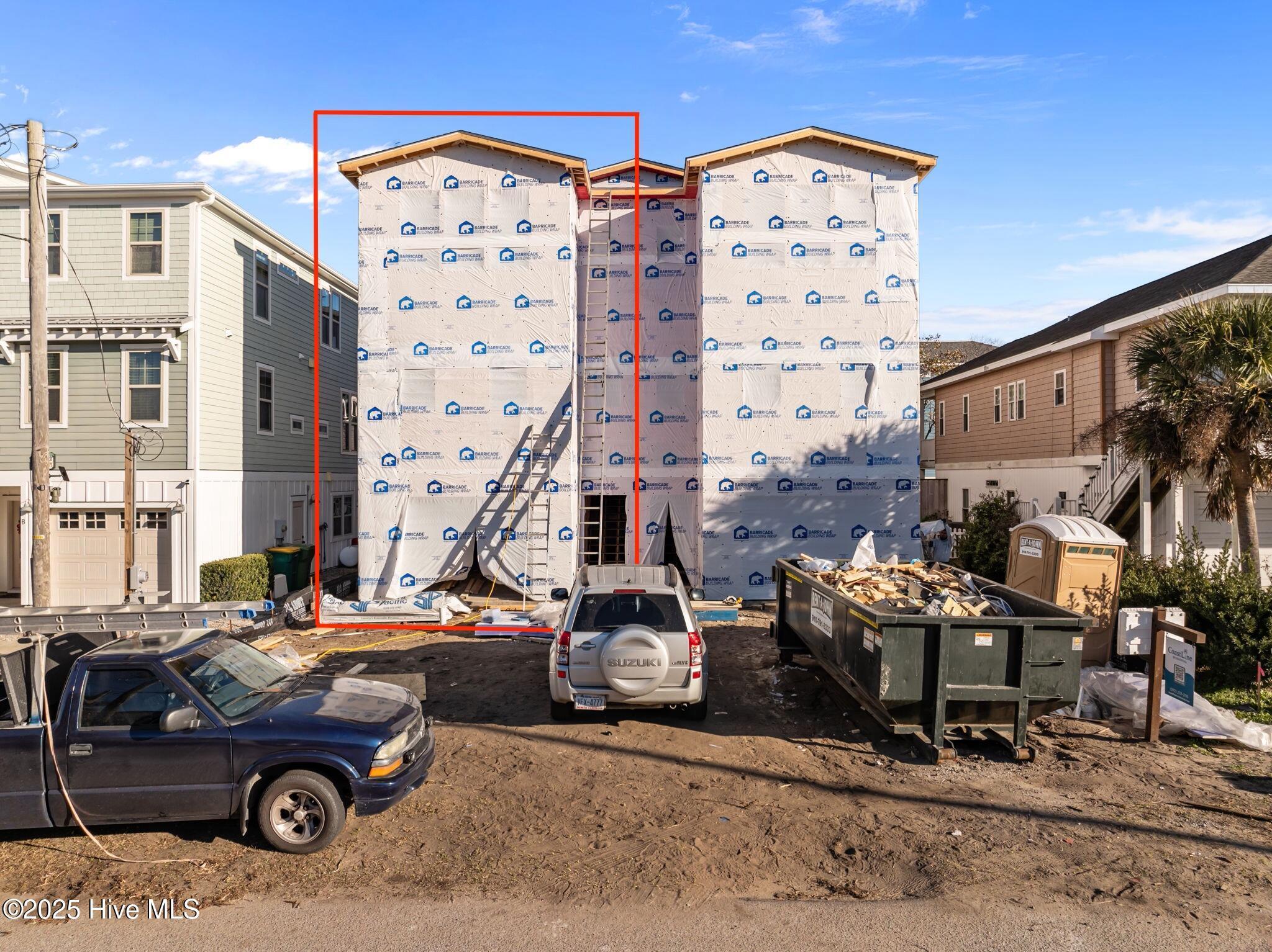 Image 4: 15-web-or-mls-DJI_20251230134725_0275_D