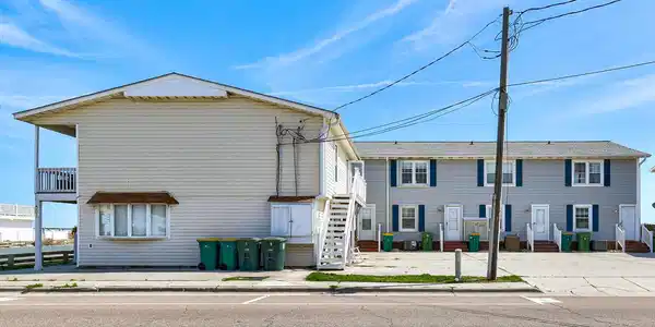 Image 2: Duplex on Left
