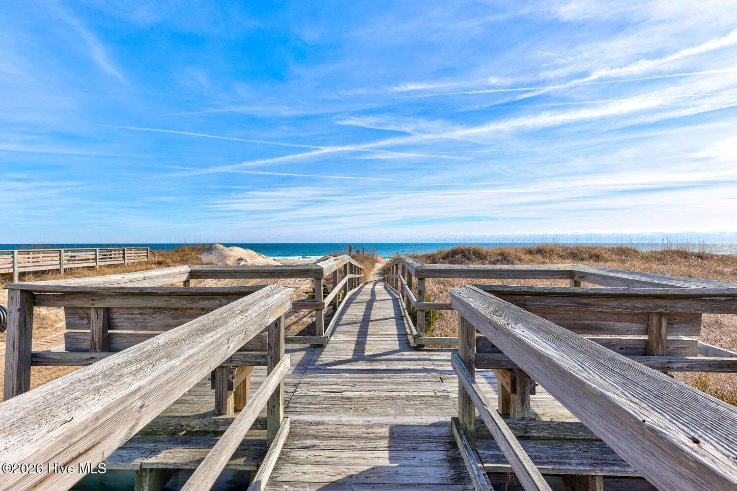 Image 4: Seaview 6&7