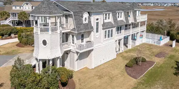 Image 4: DJI_20260314154943_0011_D-HDR