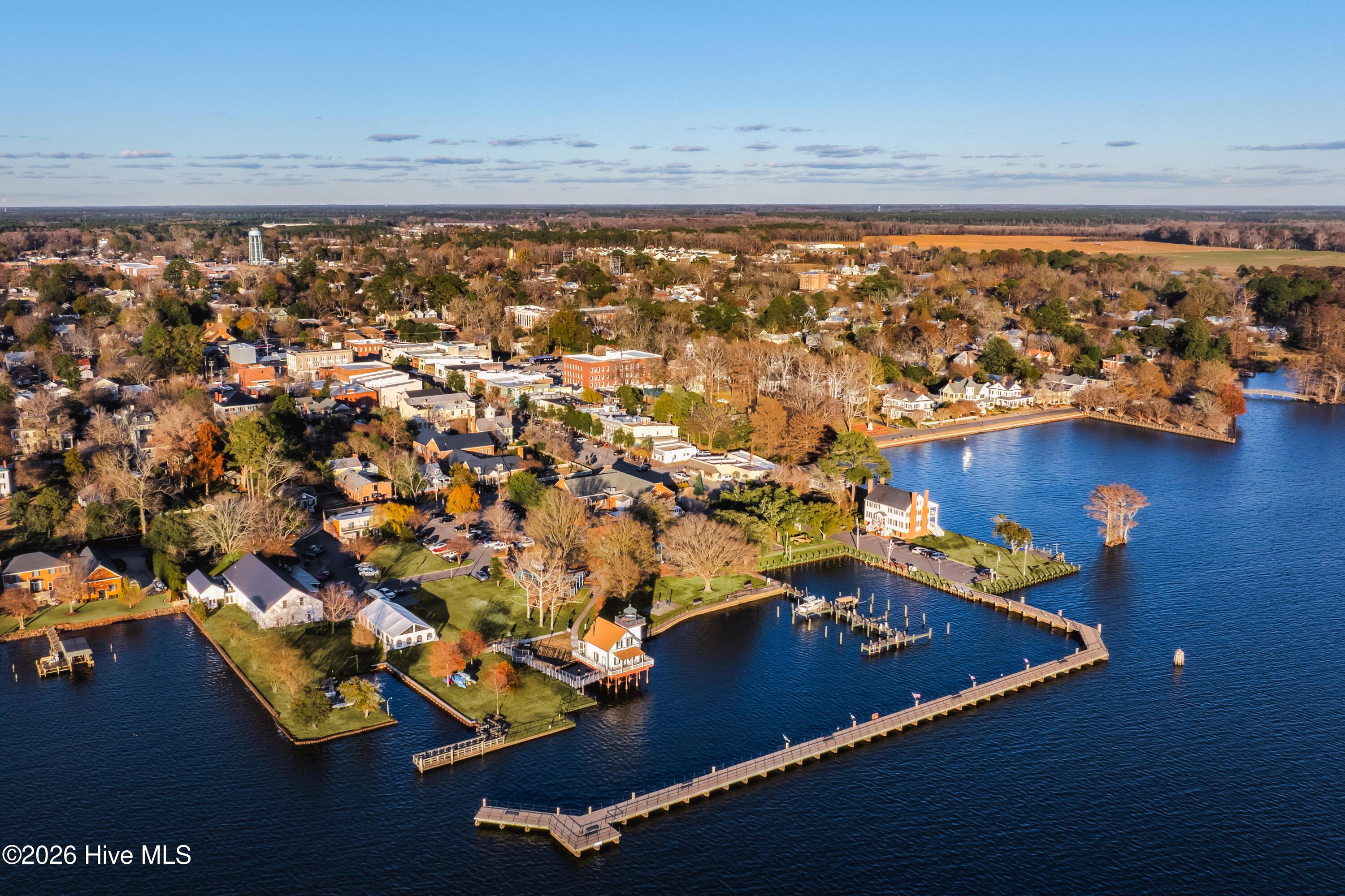 Image 3: MPO-686 RHR Colonial Village Edenton NC-