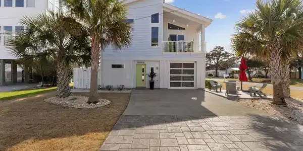1603 Pinfish Lane