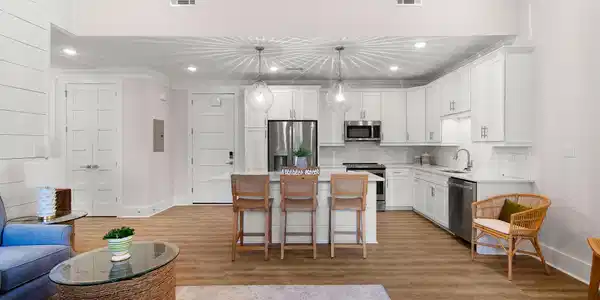805 Mulberry Street Unit 102