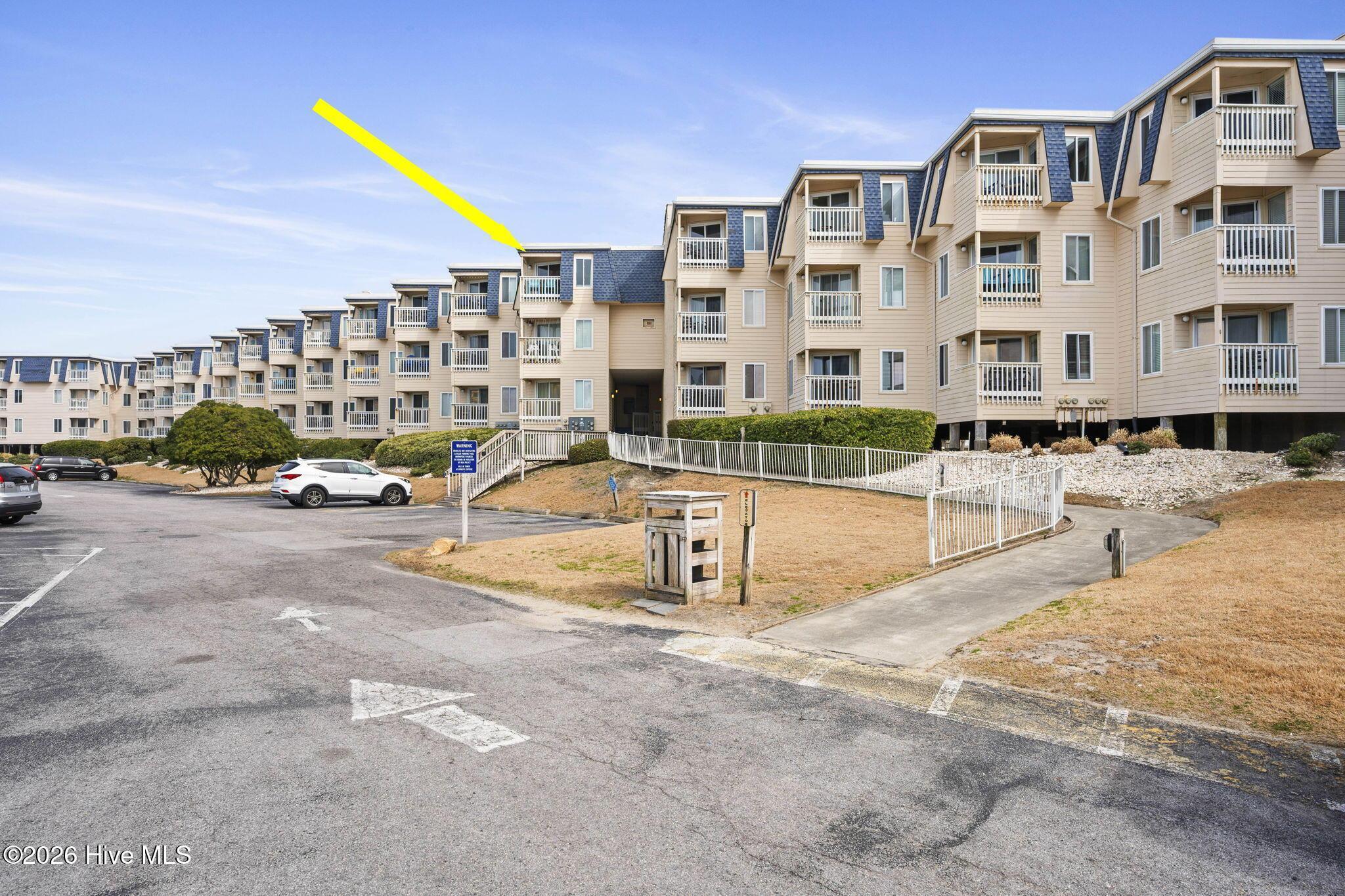 Image 3: 57-web-or-mls-APATB-L332-2-25-26-030