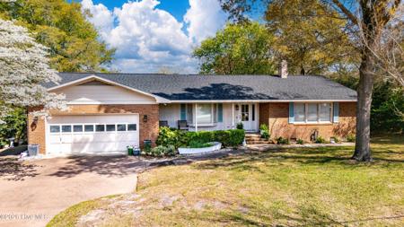 215 Harbor Drive