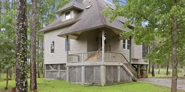 134 W Dowry Creek