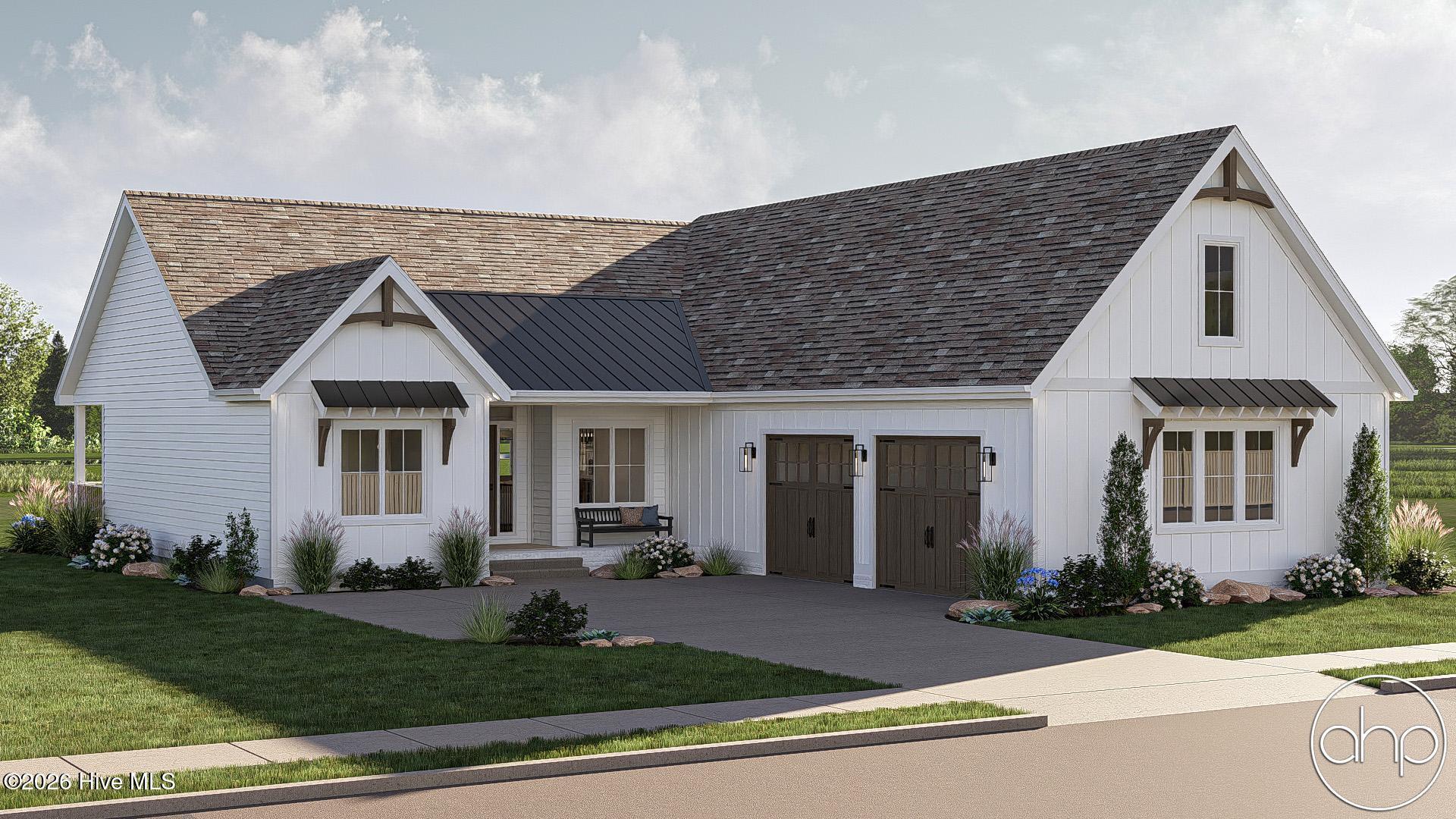 Image 4: Lakeland Exterior