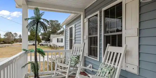 Image 3: 39-web-or-mls-1S3A4154