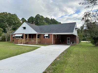 207 Old Roper Road