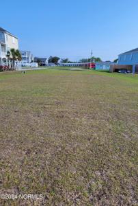 147 Salty Shores Point Drive