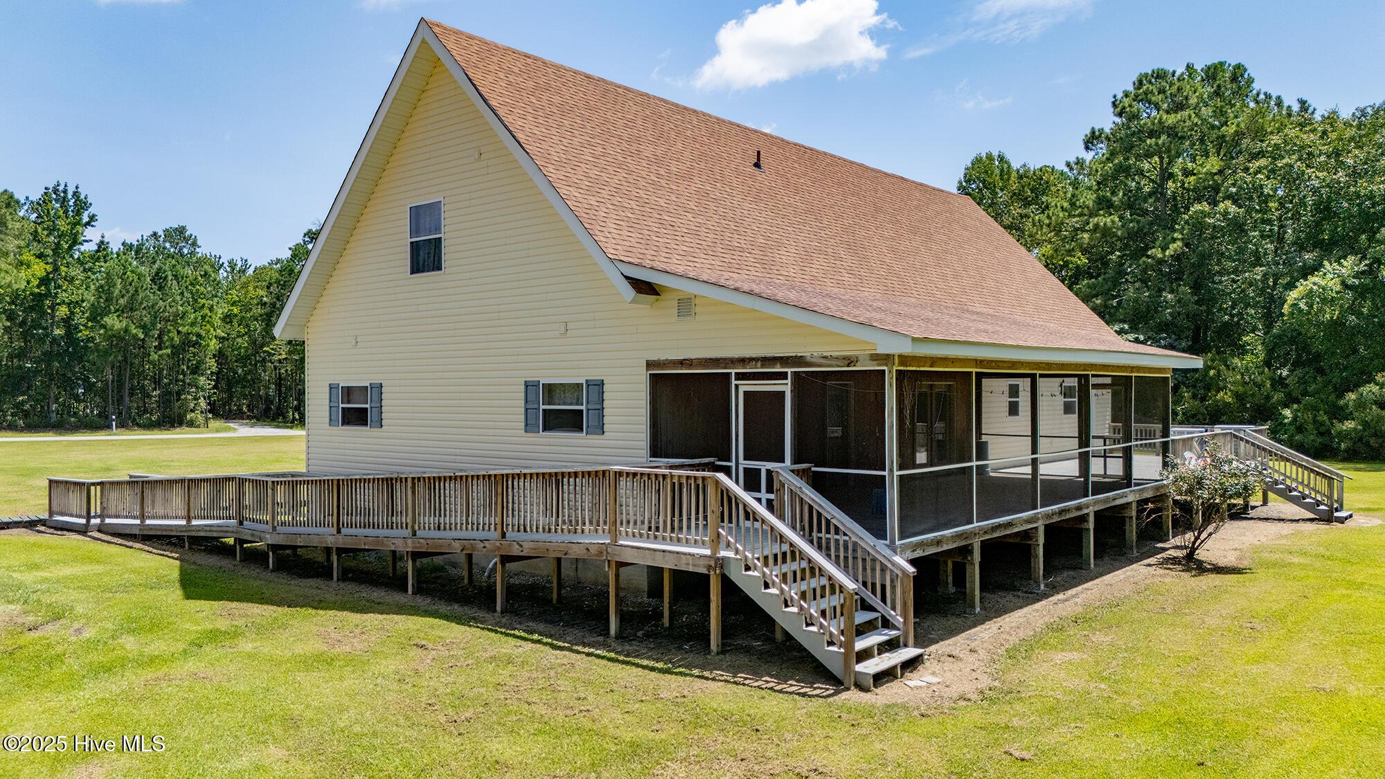 Image 4: 35 BAYVIEW DRIVE (5)