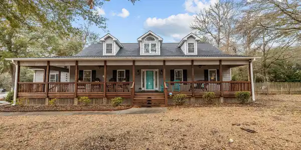 208 Shoreline Drive