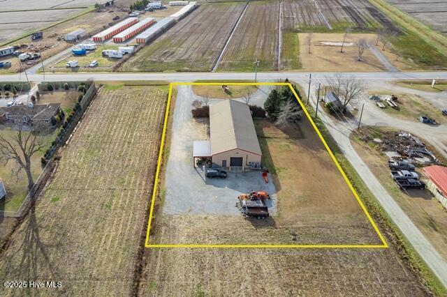 Image 3: 3 Miles from Oriental