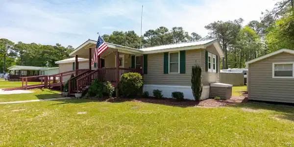 Image 3: 1-web-or-mls-chadwick-visuals-755-crow-h