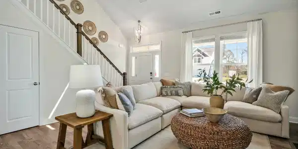 2306 Caracara Drive