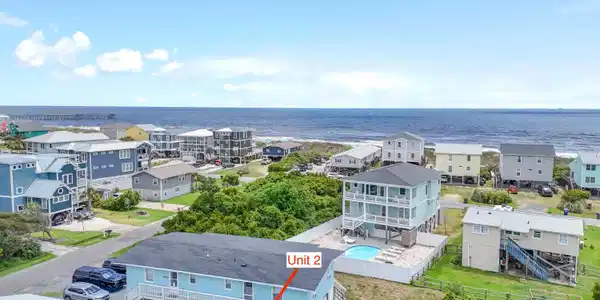 Image 3: 209SE77thSt - 35