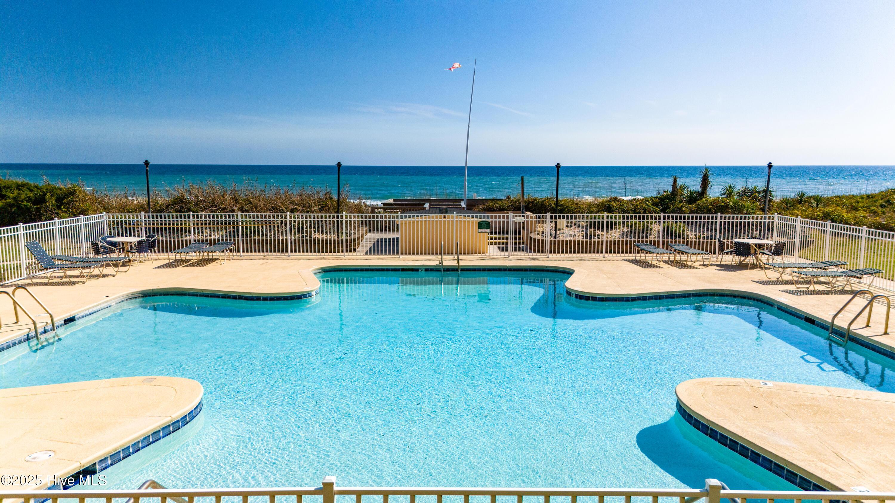 Image 4: Pool View
