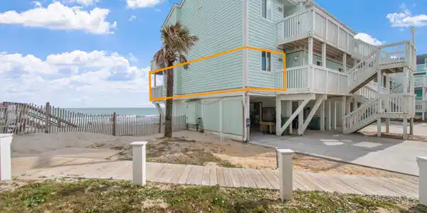 Image 2: 1701SandDollarCt - 4