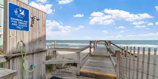 Image 3: 1701SandDollarCt - 6