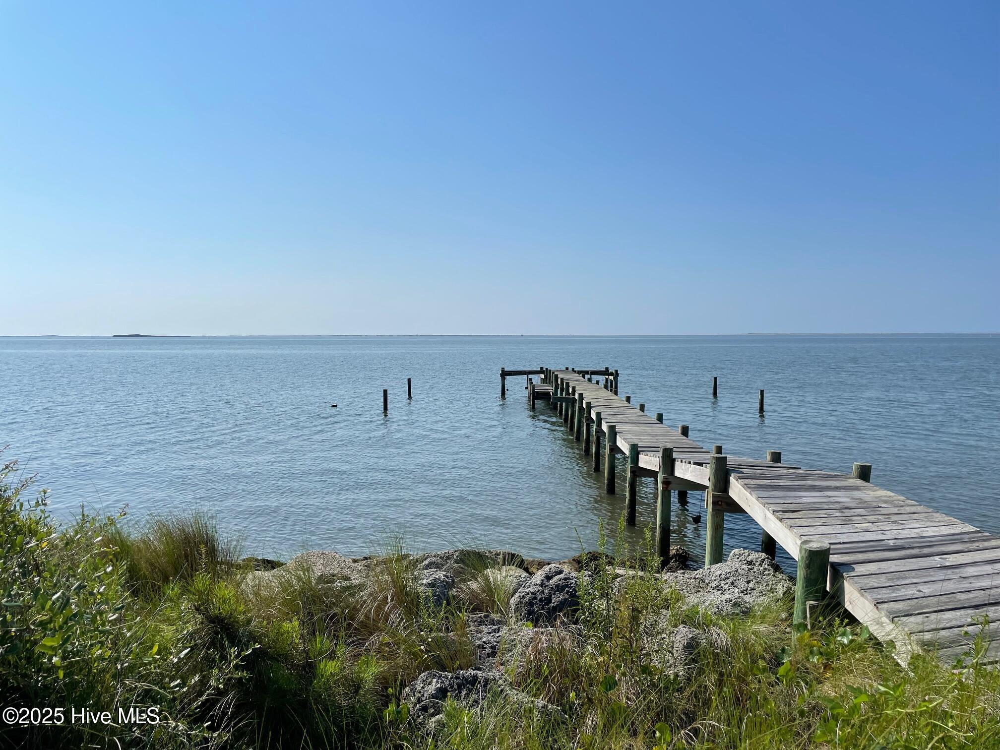 Image 3: 620 Seashore Dr