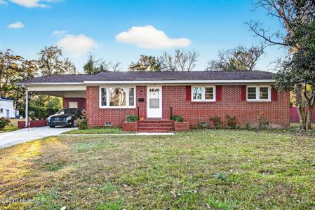 803 Pinetree Drive